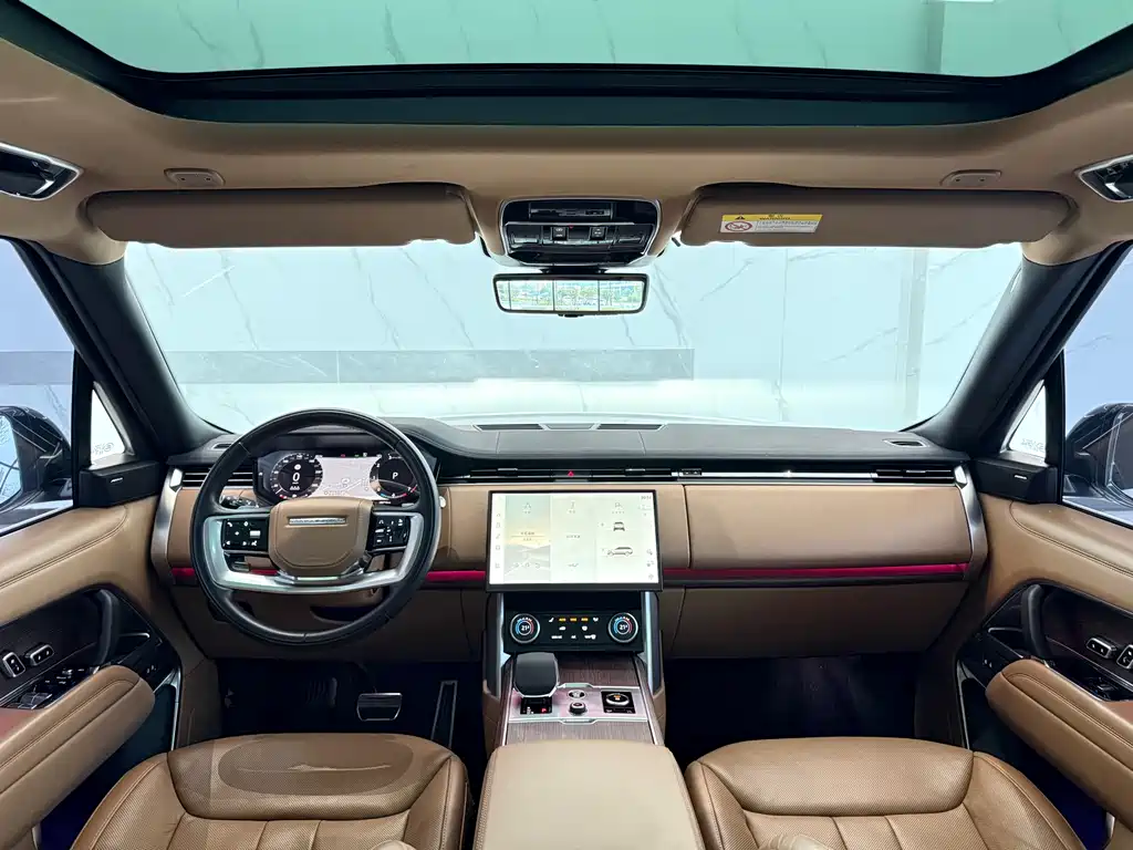 Land Rover Range Rover 2023 — фото 10