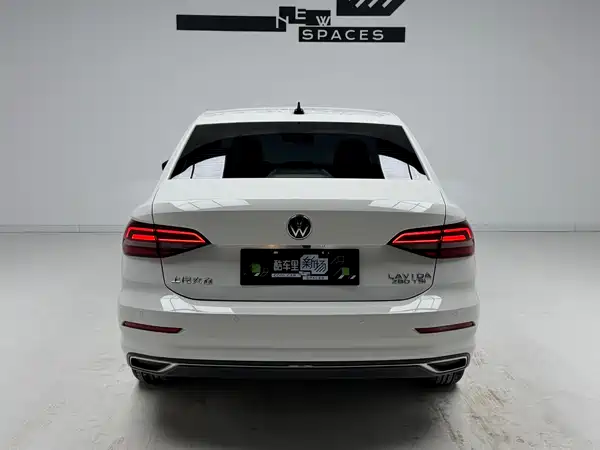 Volkswagen Lavida 2022