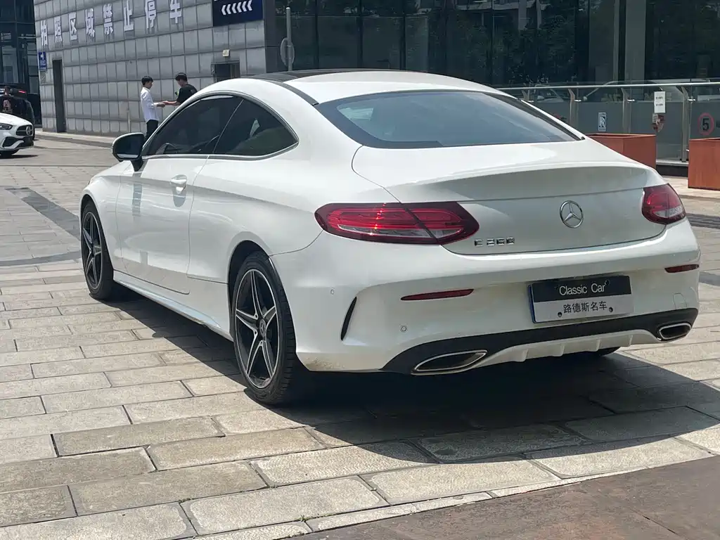 Mercedes-Benz C-Class 2018 — фото 6