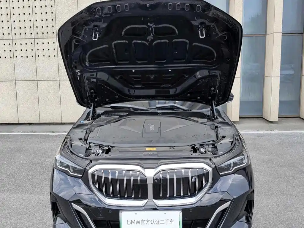 BMW i5 2024 — фото 12