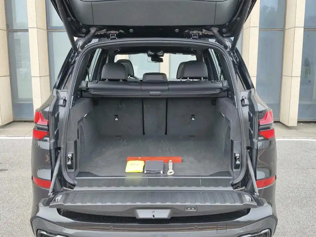 BMW X5 2025 — фото 13