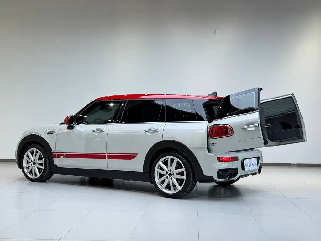MINI JCW CLUBMAN 2018 — фото 6