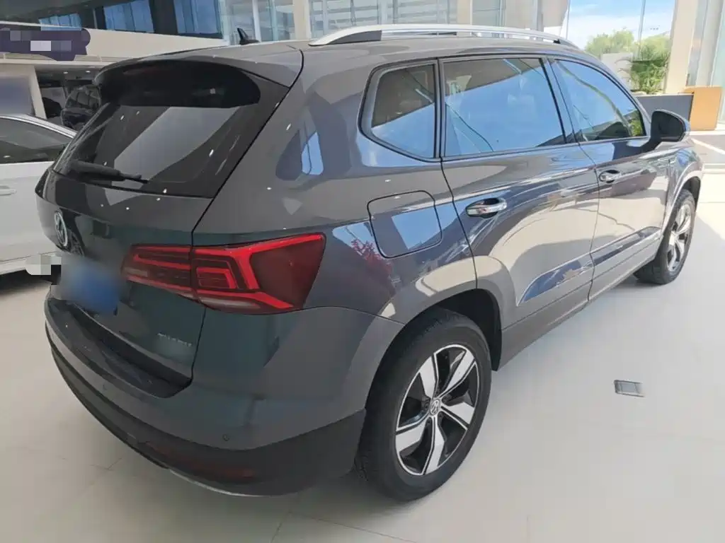 Volkswagen Tharu 2019