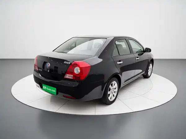 Geely King Kong 2015