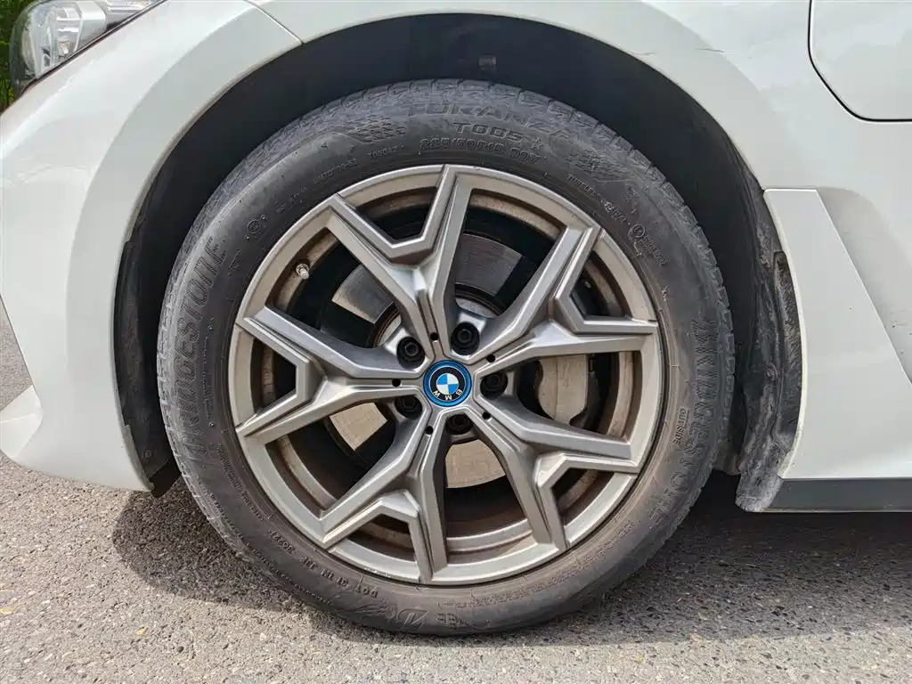 BMW i3 2023 — фото 16