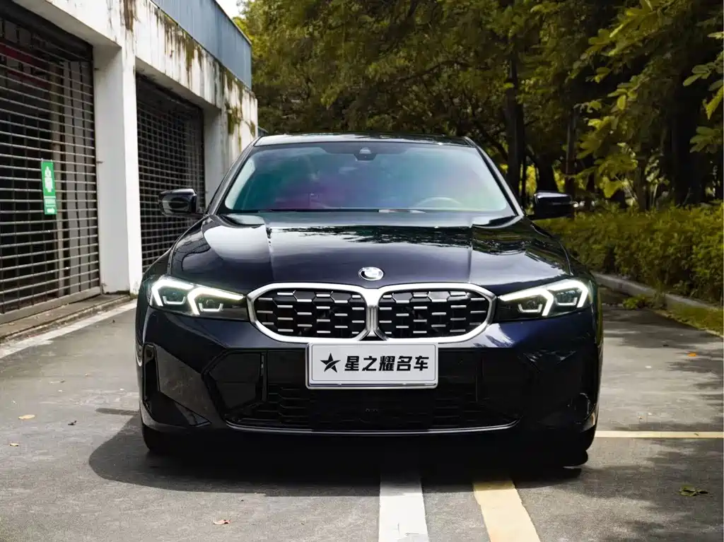 BMW 3 Series 2024