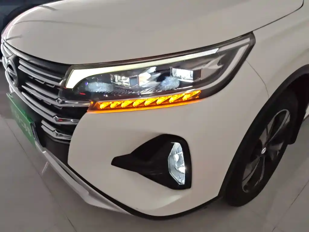 GAC Trumpchi GS4 2022 — фото 18