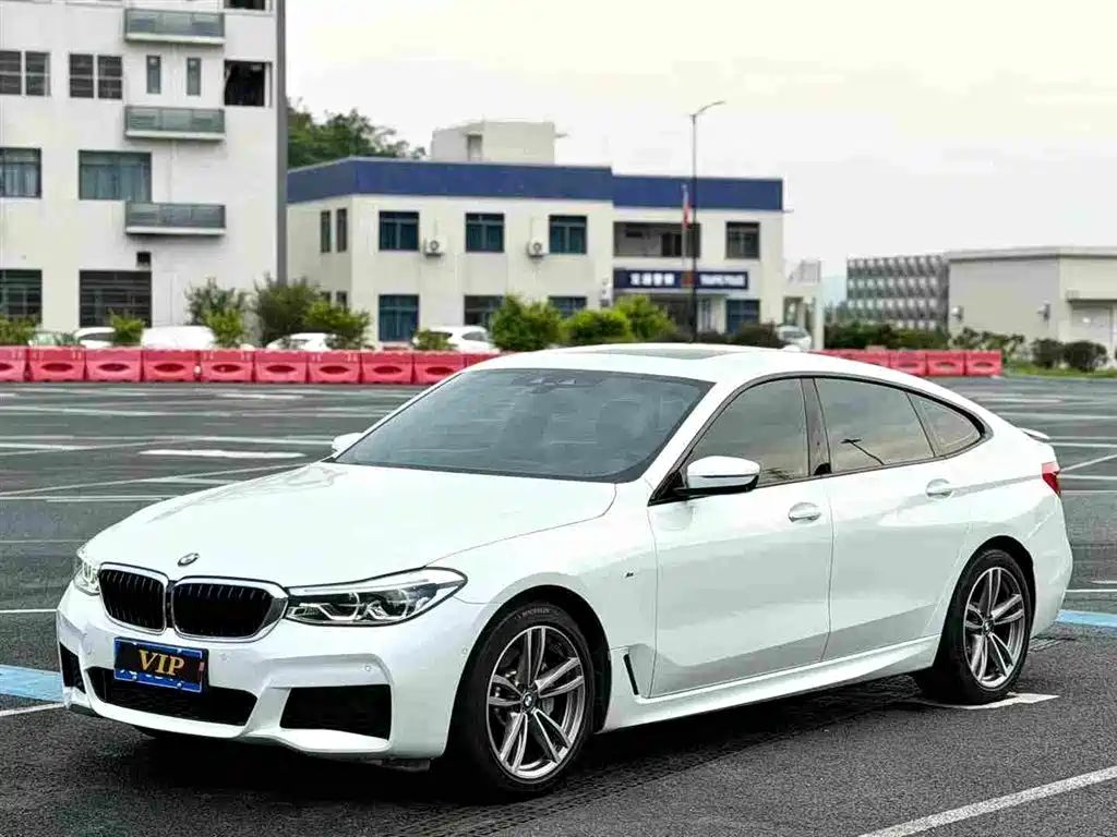 BMW 6 Series GT 2019 — фото 1