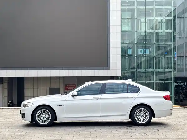 BMW 5 Series 2015