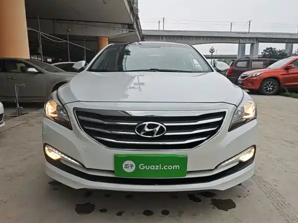 Hyundai Mistra 2014