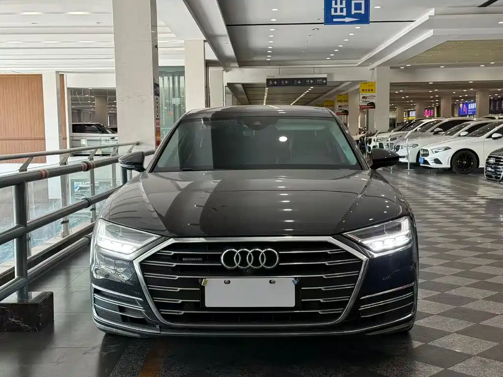 Audi A8 2021