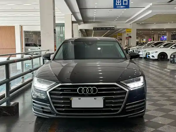 Audi A8 2021