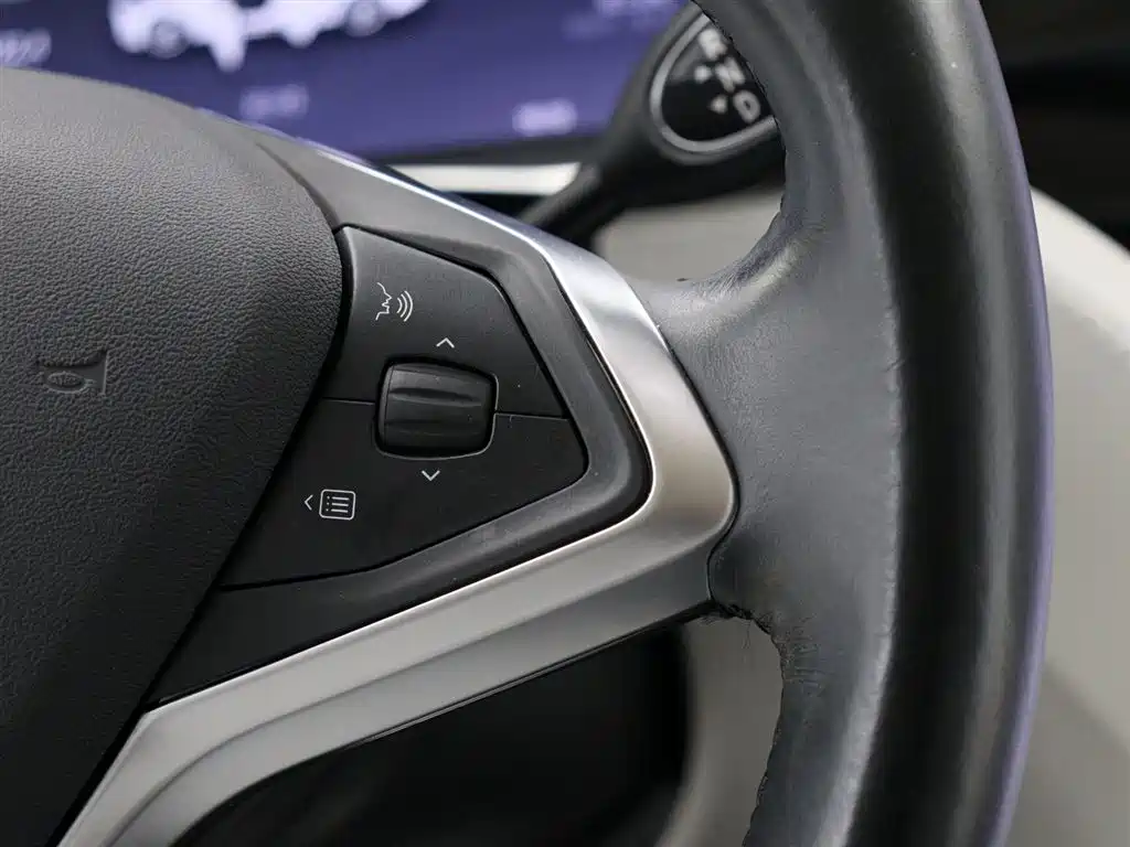 Tesla Model S 2015 — фото 13