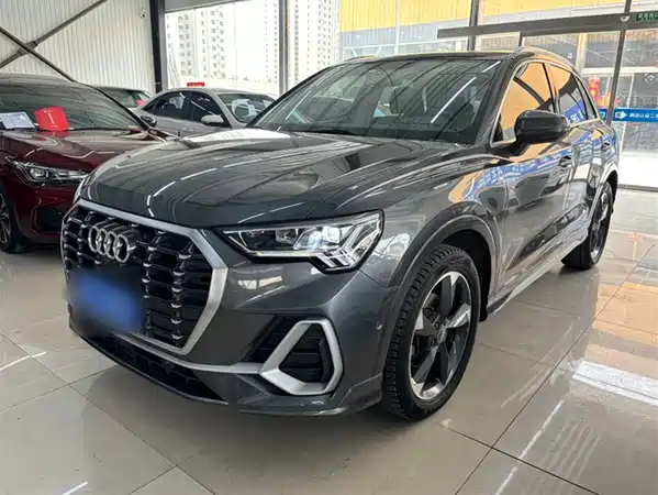 Audi Q3 2021