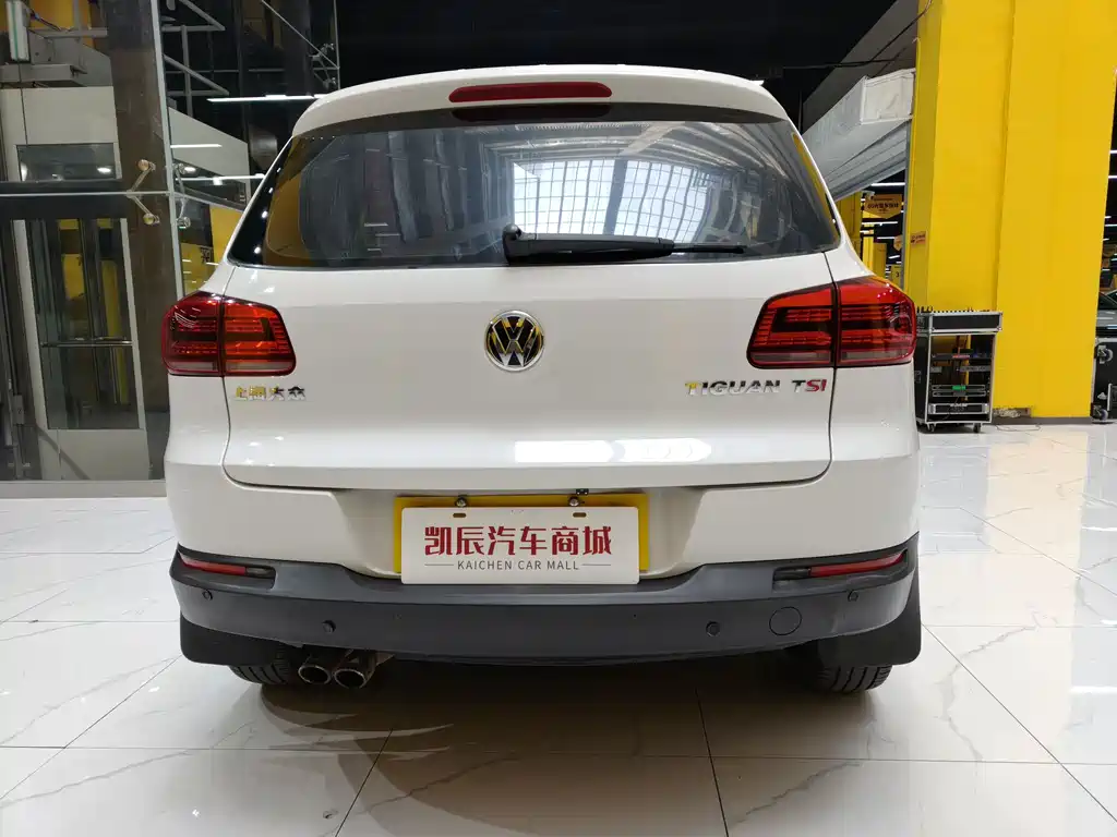 Volkswagen Tiguan 2015 — фото 4