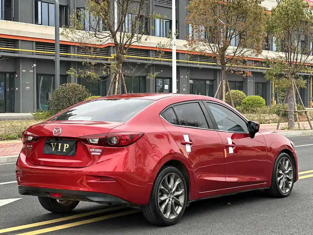 Mazda 3 Axela 2015 — фото 9