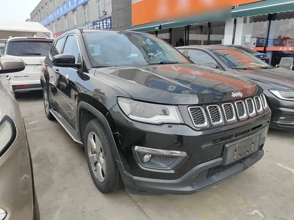 Jeep Compass 2017 — фото 22