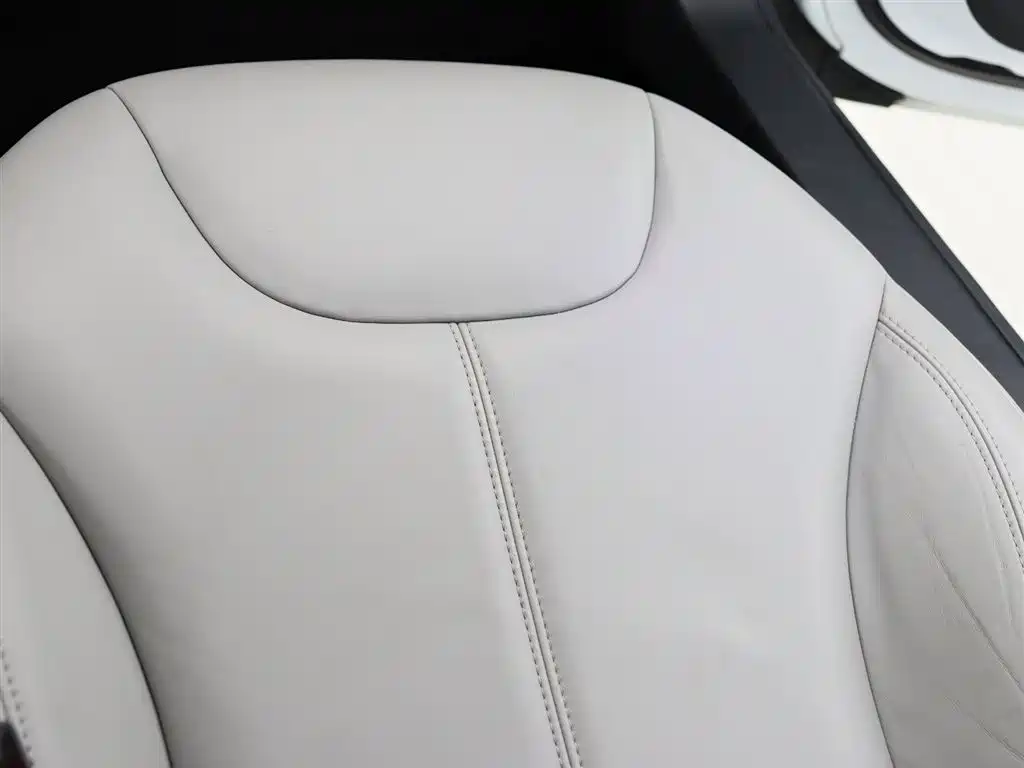 Tesla Model S 2015 — фото 16