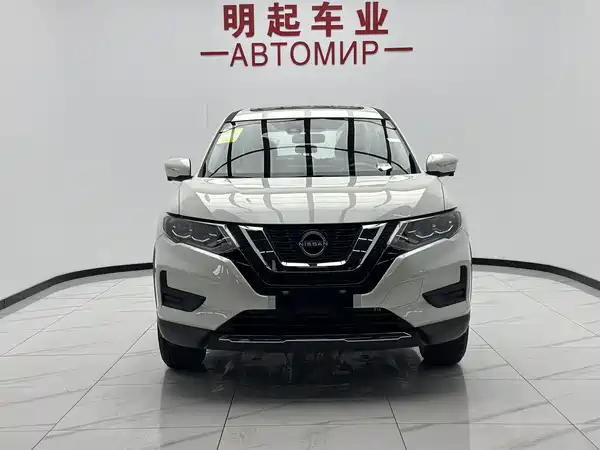 Nissan X-Trail 2025