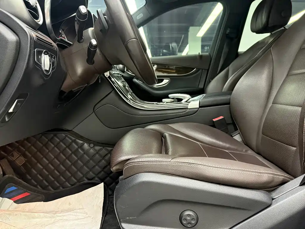 Mercedes-Benz GLC 2018