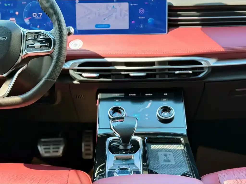 Jetour X70 PLUS 2022 — фото 17