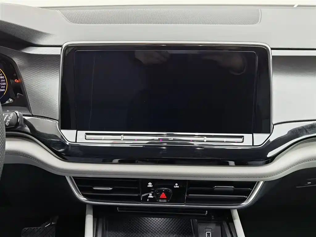 Volkswagen Teramont 2023 — фото 12
