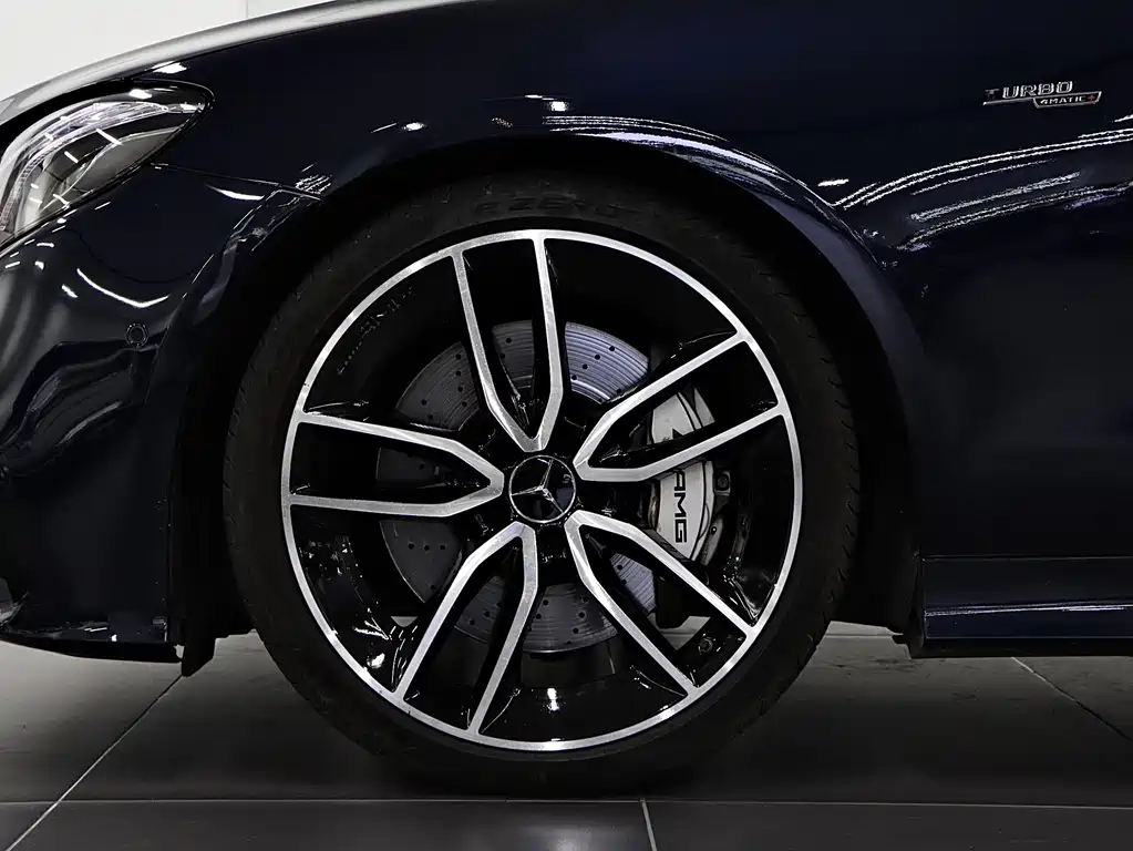 Mercedes-Benz E-Class AMG 2019 — фото 8