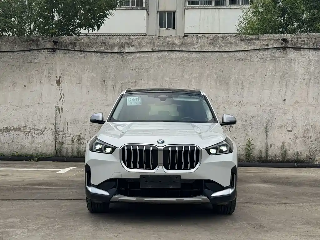 BMW X1 2023