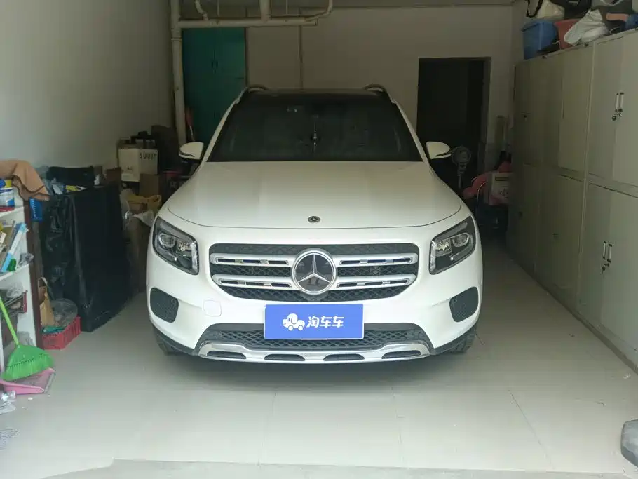 Mercedes-Benz GLB 2021