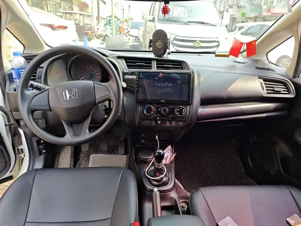 Honda Fit 2019 — фото 13