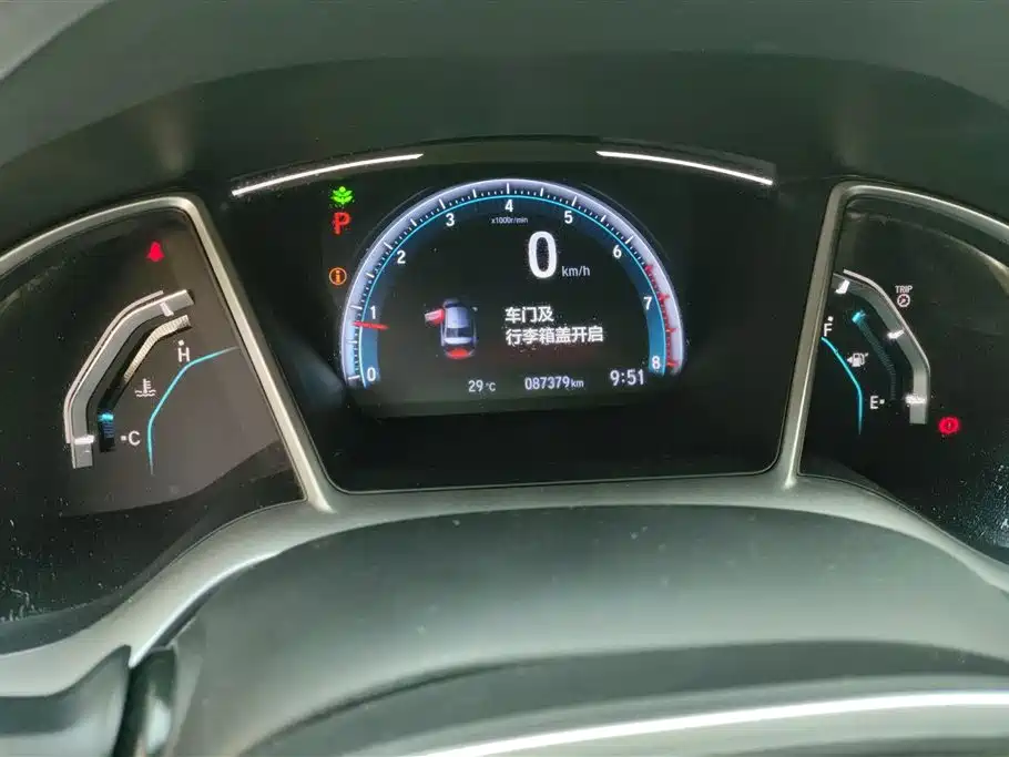Honda Civic 2019 — фото 14