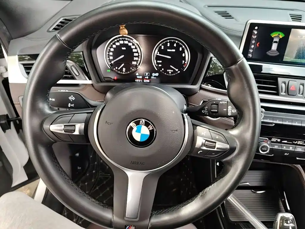 BMW X2 2020 — фото 11