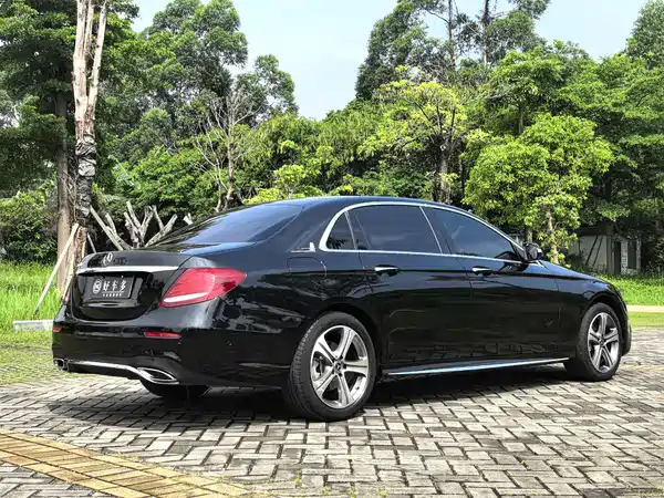 Mercedes-Benz E-Class 2020