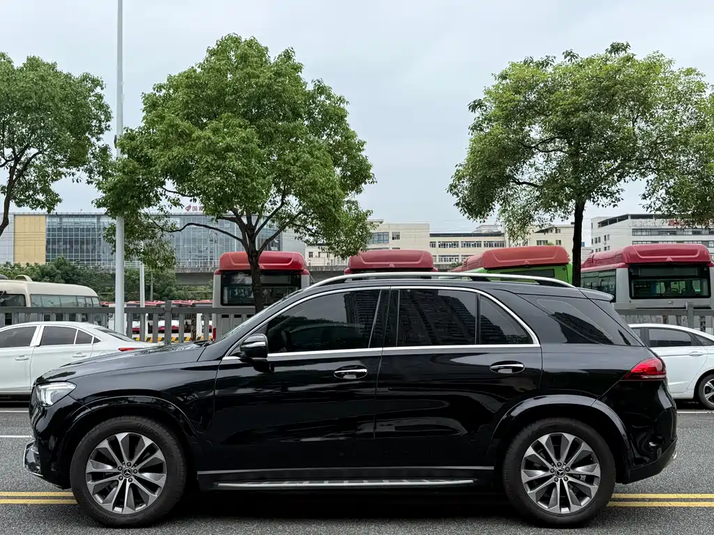 Mercedes-Benz GLE 2022 — фото 8