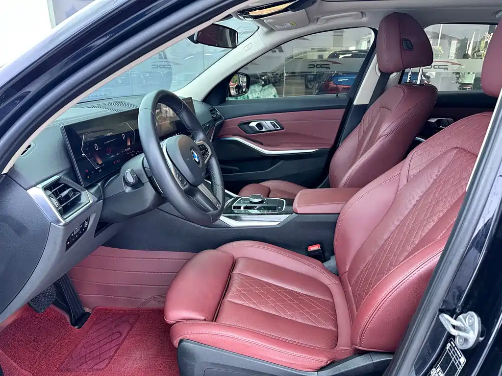 BMW 3 Series 2024