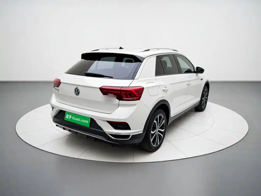 Volkswagen T-Roc 2019 — фото 4