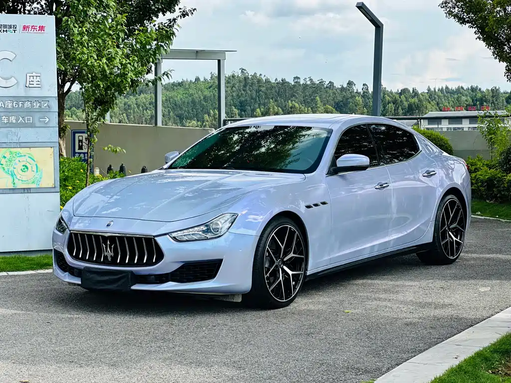 Maserati Ghibli 2020 — фото 1