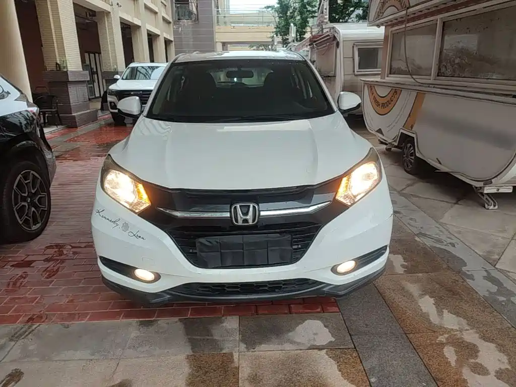 Honda Vezel 2015 — фото 3
