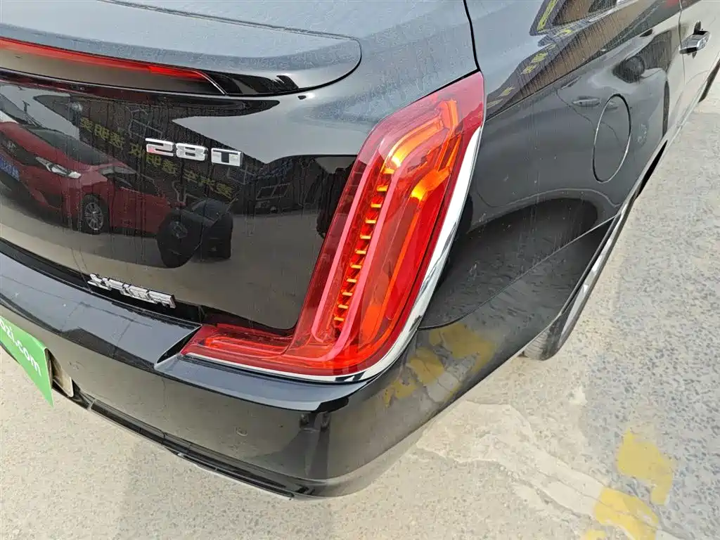 Cadillac XTS 2019 — фото 24