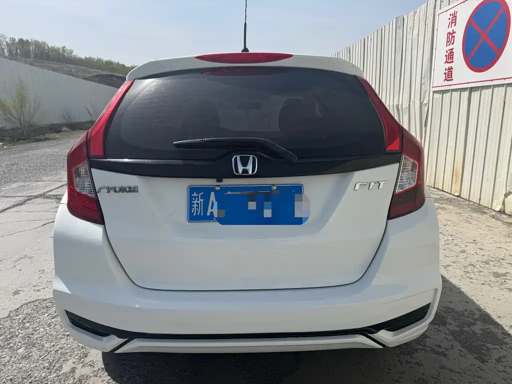 Honda Fit 2019 — фото 8