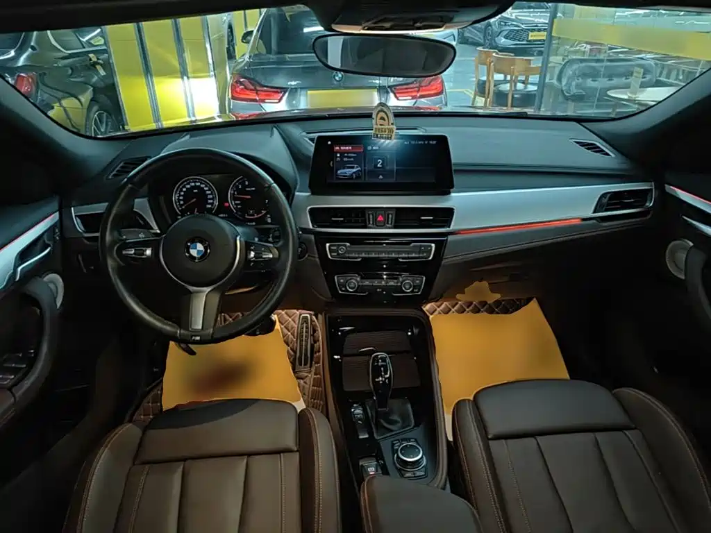 BMW X2 2022 — фото 10