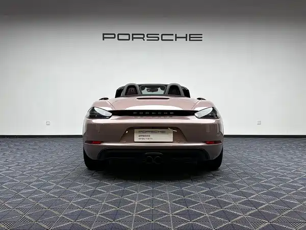 Porsche 718 2022
