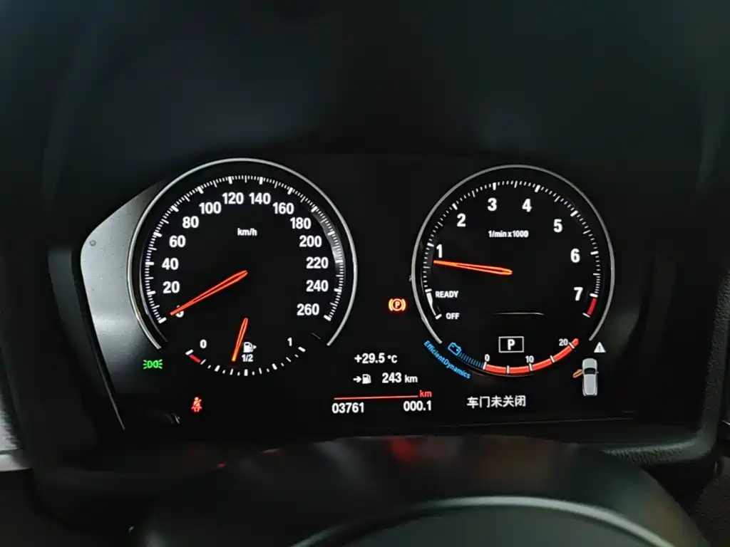 BMW X2 2022 — фото 12