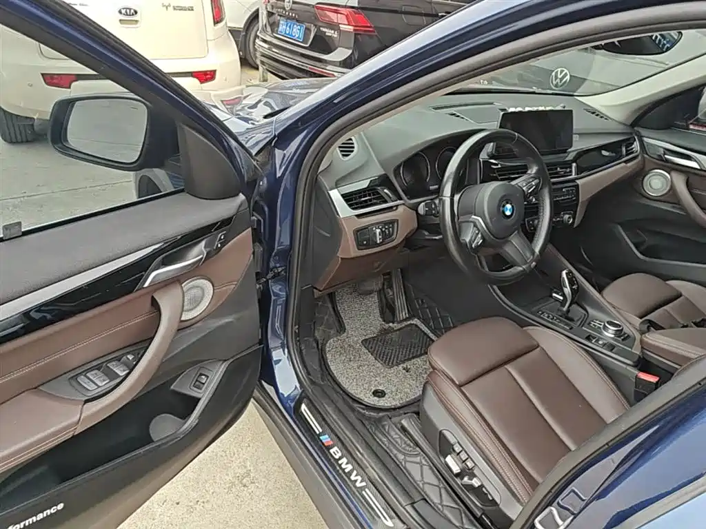 BMW X1 2021 — фото 16