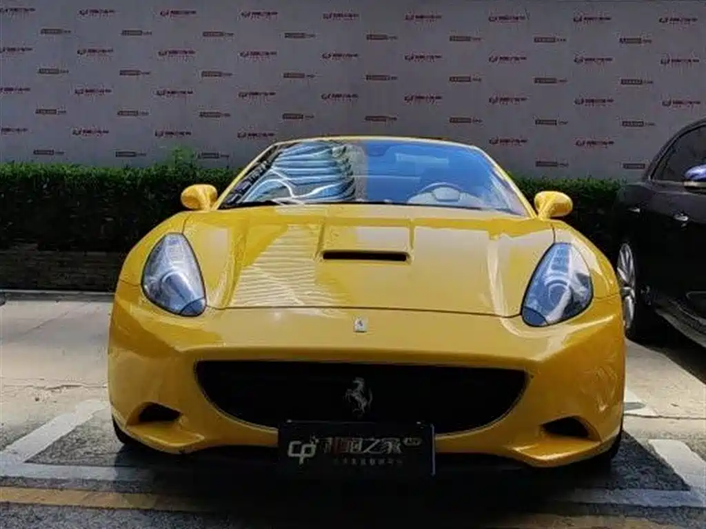 Ferrari California T 2011 — фото 5