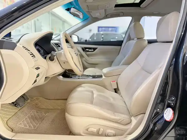 Nissan Teana 2013