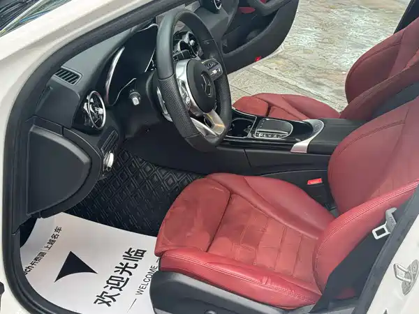 Mercedes-Benz C-Class 2021