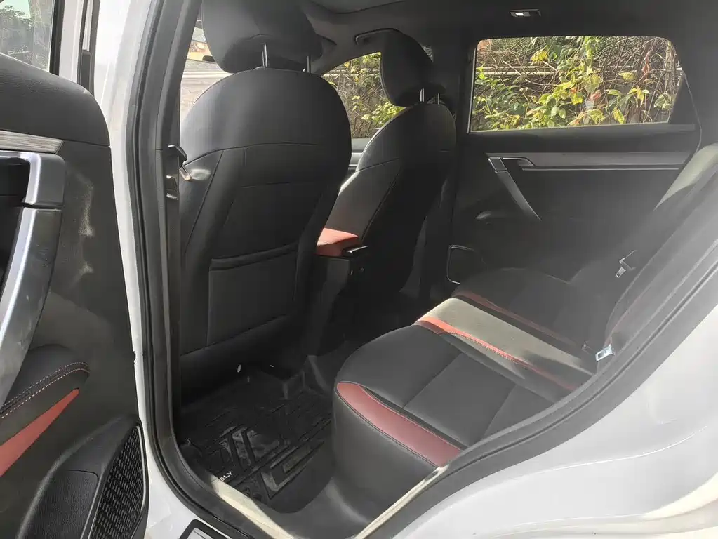 Geely Binyue 2019