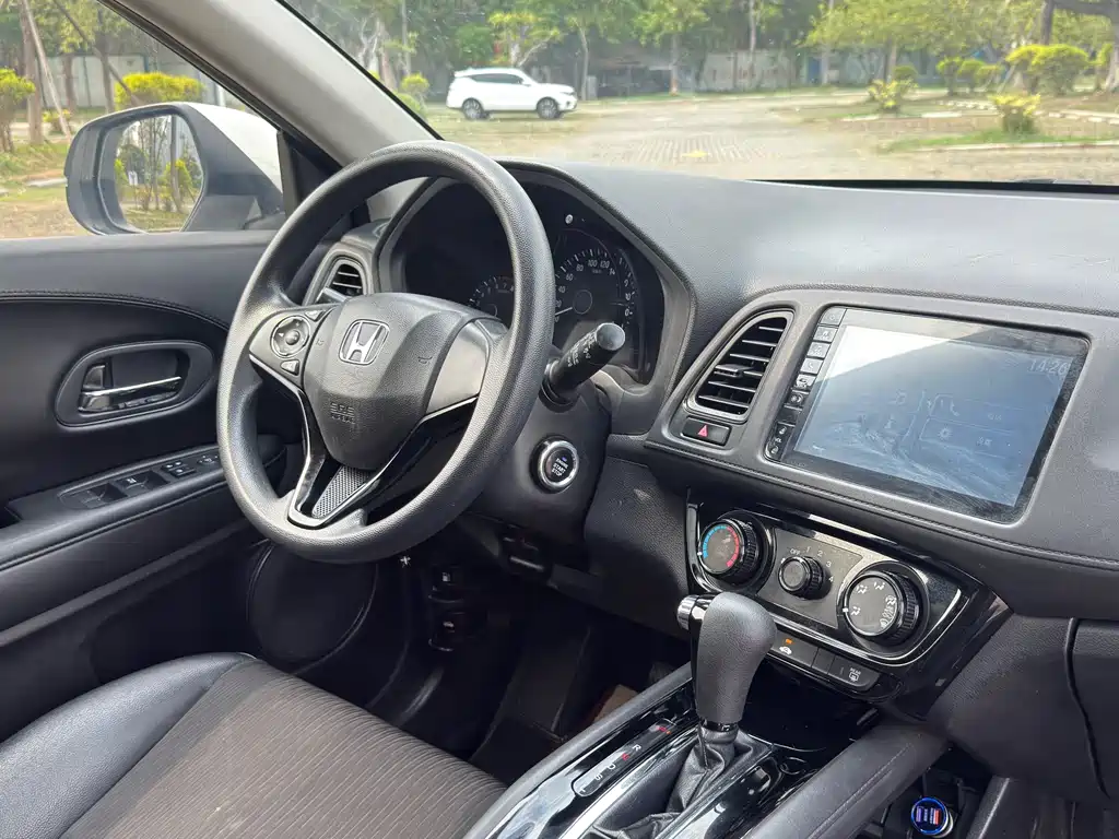 Honda Vezel 2019 — фото 15