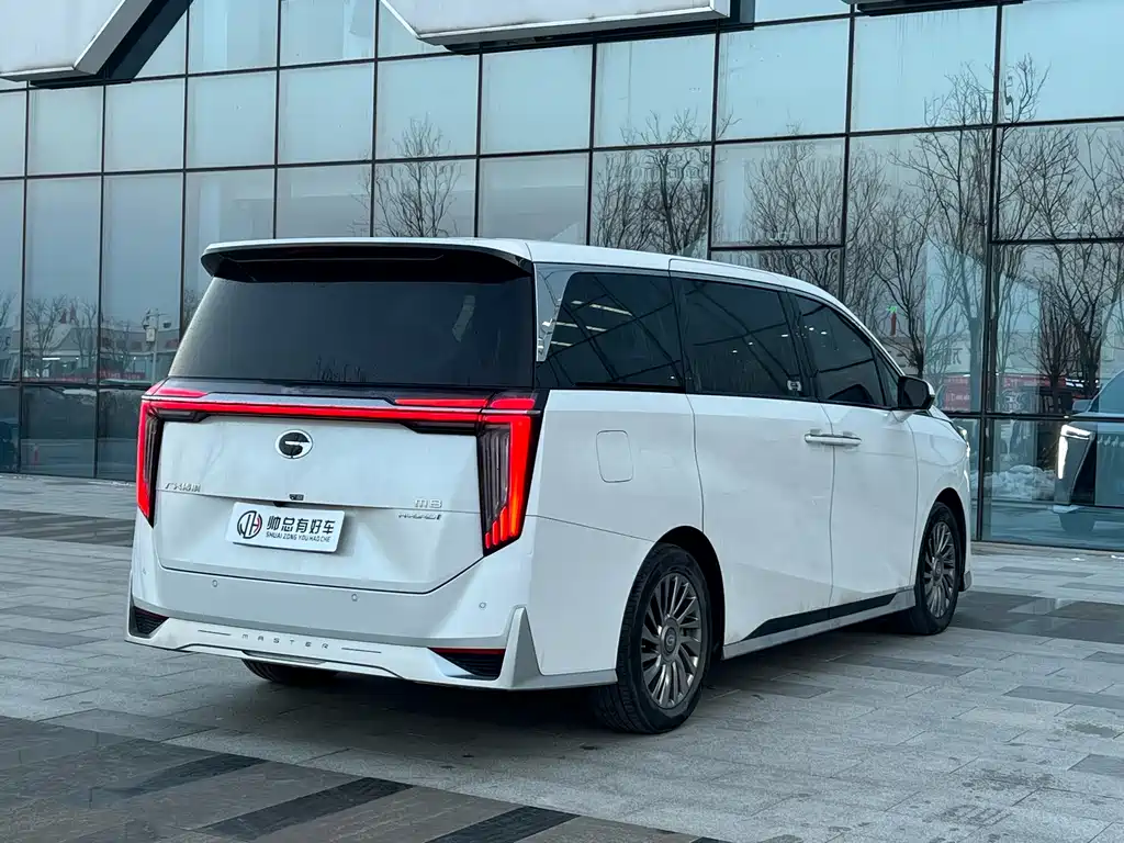 GAC Motor Trumpchi M8 2023 — фото 6